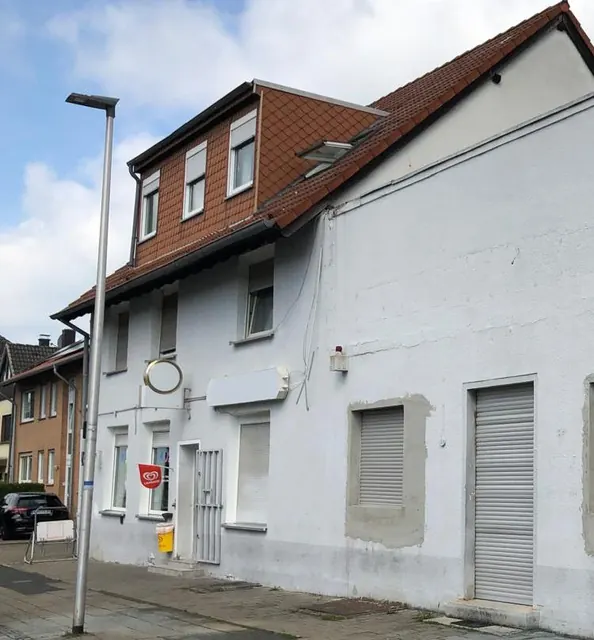 Straßenansicht